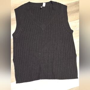 H&M Black V-Neck Sweater Vest